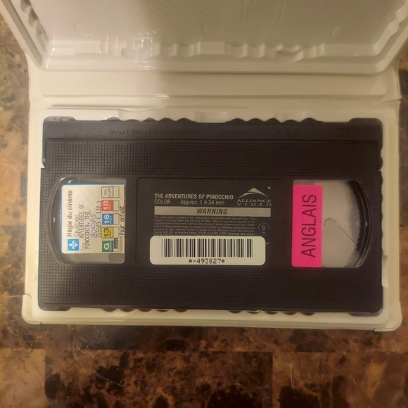 💥3/$25💥 The Adventures of Pinocchio VHS Movie (1996) - Picture 4 of 4